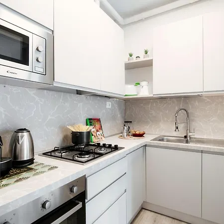 Joivy Family Flat Balcony Como
