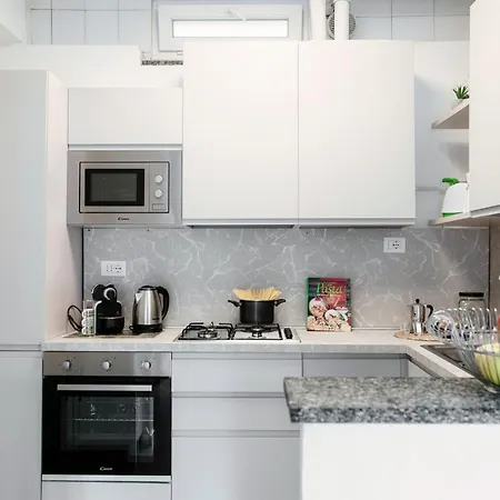 Joivy Family Flat Balcony Apartment Como