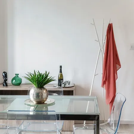 Joivy Family Flat Balcony Apartment *
